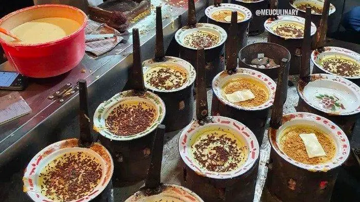 Martabak Piring, Kuliner Tradisional Yang Menjaga Cita Rasa Lokal