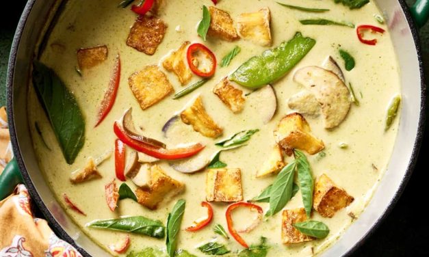 Green Curry: Makanan Khas Thailand Yang Memanjakan Lidah