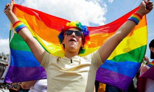 Belanda Menjadi Pelopor Dunia Melegalkan Pernikahan LGBT