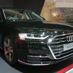 Mobil Audi W12 Di Desain Dengan Menggunakan Mesin 12 Silinder