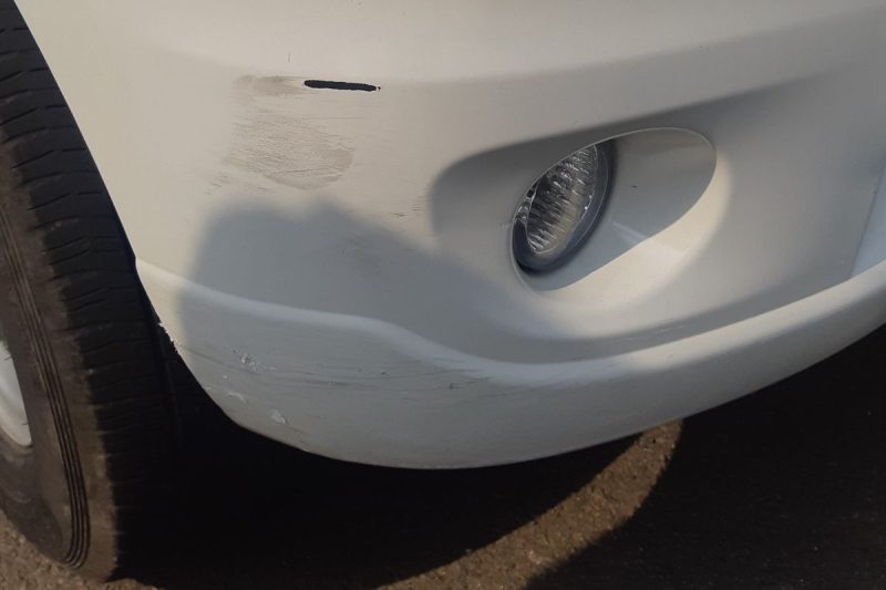 Menutupi Goresan Pada Bodi Mobil Gak Perlu Panik!
